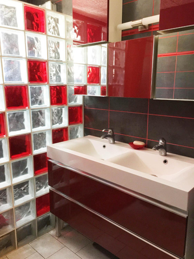 Bathroom 3, Chambre d'hote " L'Albizia ", Hérault