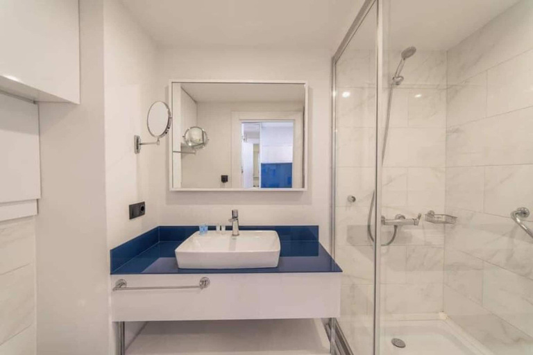 Bathroom 4, Hotel In Batumi Orbi City, Batumi