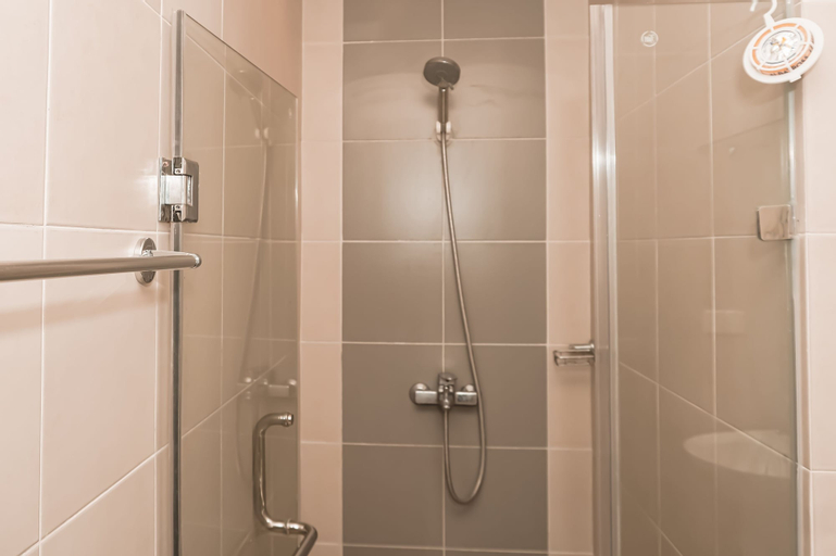Bathroom 6