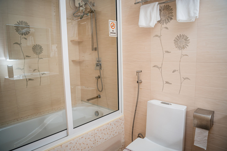 Bathroom 4, ZAN LODGE, Malé