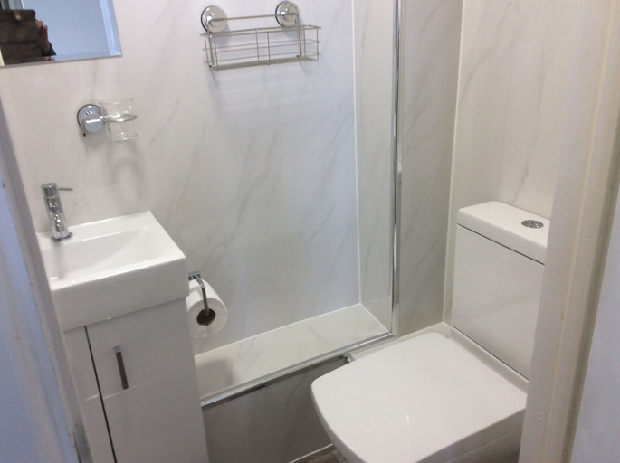 Bathroom 4, The Ocean Guesthouse, Dorset
