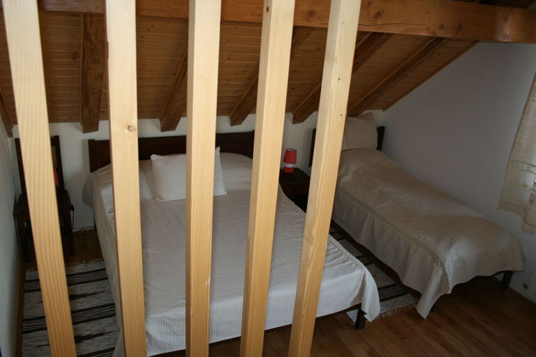 Bedroom 2, Pensiunea Albinuta, Ozun