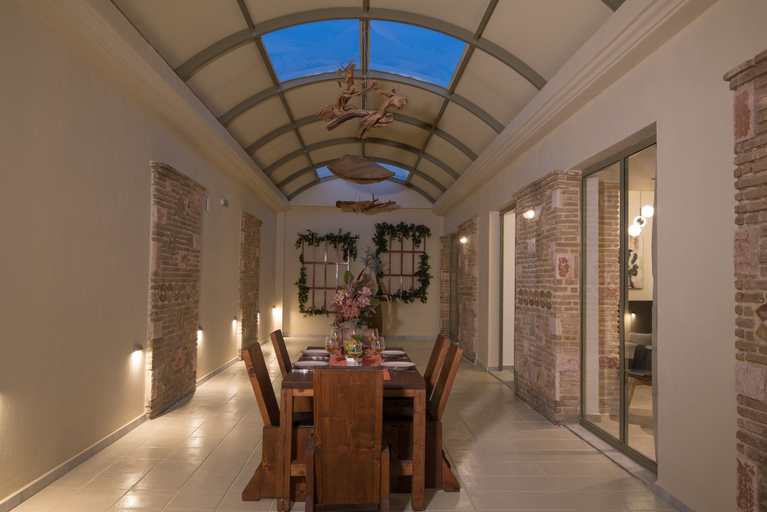 Others 5, Lodge Apartments, Ionian Islands