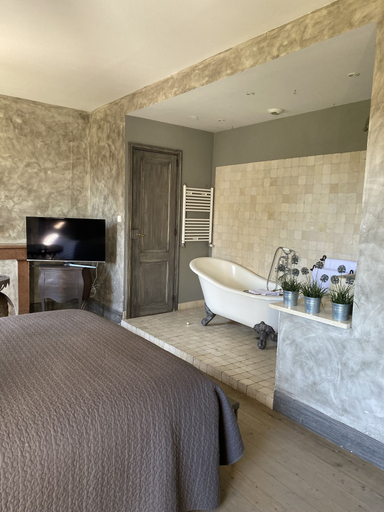 Bedroom 4, Les Jardins de la Tour, Ain
