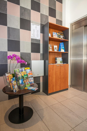 Public Area 2, Appart Hotel Le Liberte Vannes Centre ville, Morbihan