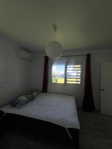 Bedroom 4, Painapo - Mirimiri Lodge