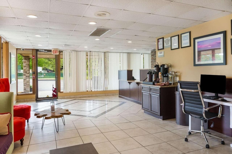 Others 4, Fairmount Inn & Suites -Stroudsburg, Monroe
