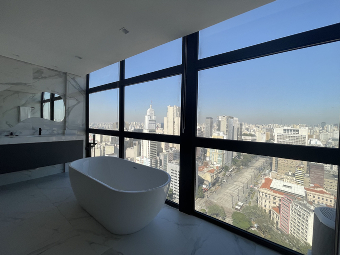 Bathroom 8