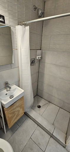 Bathroom 2, Sirena Azul SoBe Suite 4, Miami-Dade