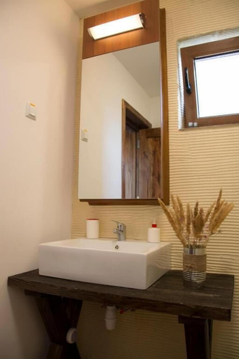 Bathroom 3, Pensiunea 4 Salcii, Mahmudia