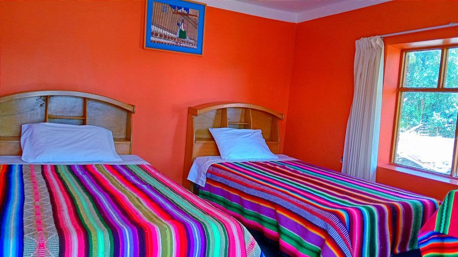 Bedroom 3, Amantani Samary Lodge, Lago Titicaca