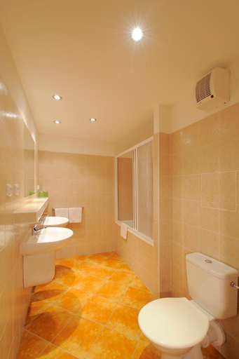 Bathroom 5, Congress & Wellness Hotel Olsanka, Praha 3