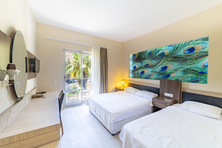 Bedroom 5, Adrasan Beltom Beach Hotel, Kumluca