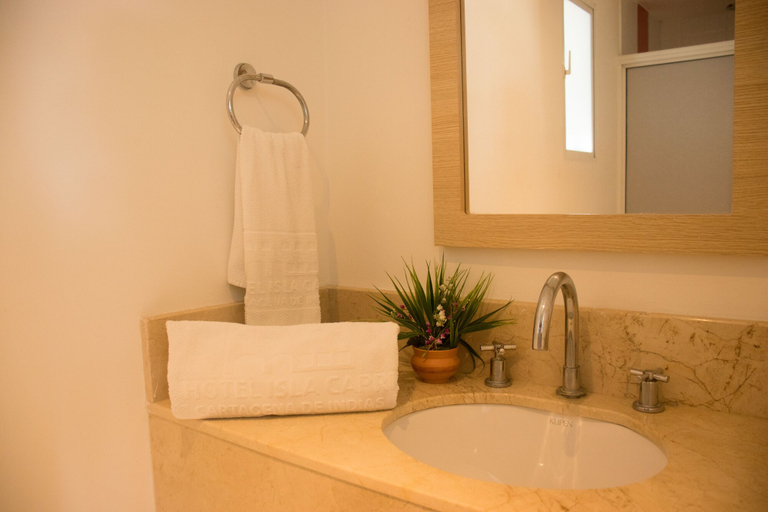 Bathroom 4, Hotel Isla Capri, Cartagena de Indias