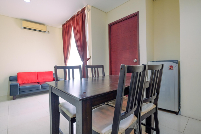 Dining Room 7