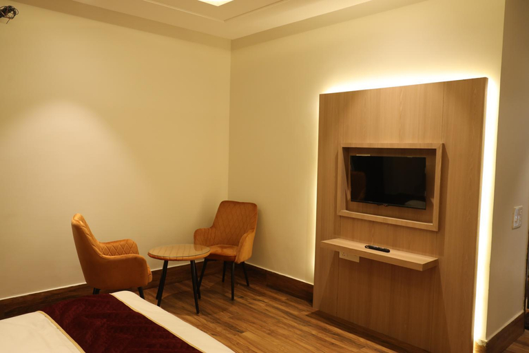 Others 4, Hotel Crown Savoy, Amritsar