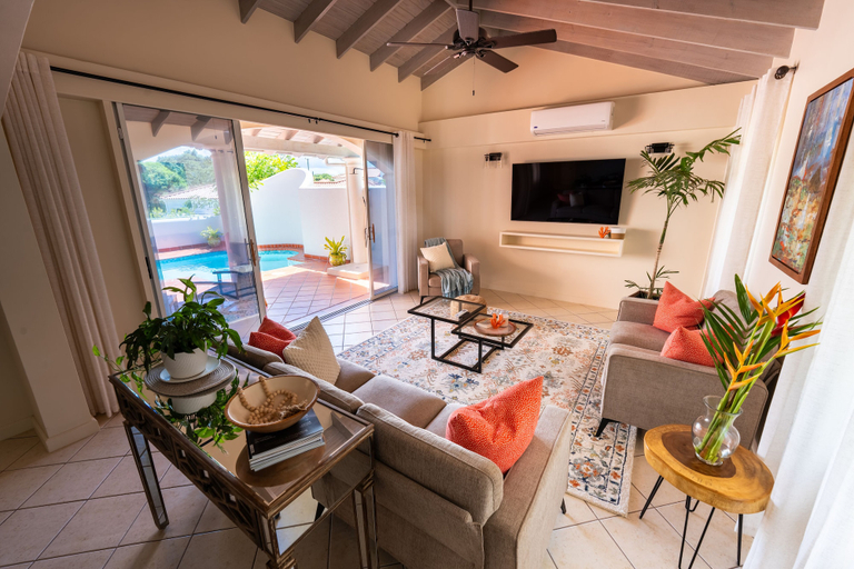 Living room 4, Villa III