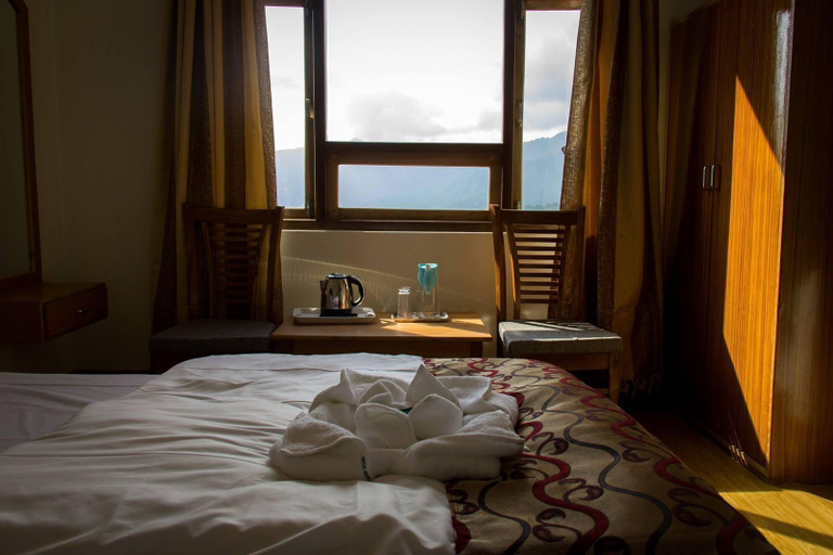 Bedroom 3, Hotel Highland Unit Of Vaishnavi Hotels, East Sikkim