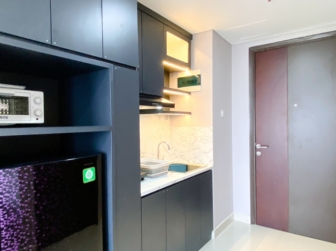 Others 4, Cozy Studio High Floor Pollux Chadstone Apartment, Cikarang