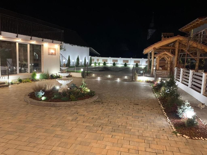 Exterior & Views 2, CONACUL FLO'CAMY, Vistea De Jos