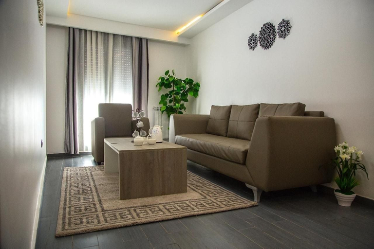 Others 3, The Adress Residence, Oran
