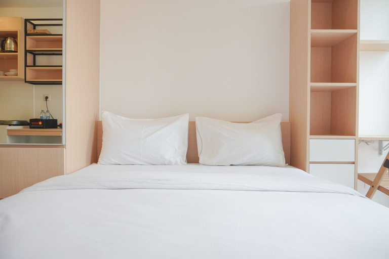 Bedroom 4, Cozy Stay Studio At 39Th Fl Tokyo Riverside Pik 2 Apartment, Tangerang