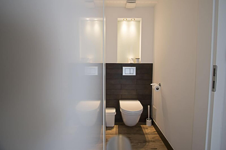 Bathroom 3, Hotel Weilerhof, Rhein-Kreis Neuss