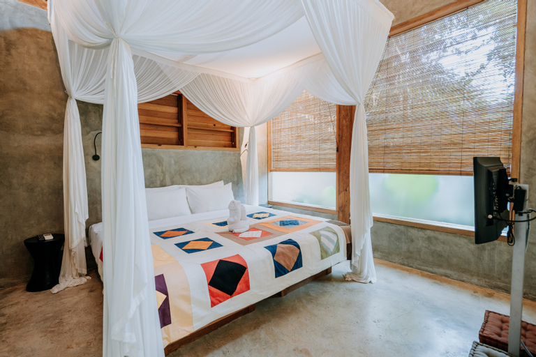 Bedroom 24