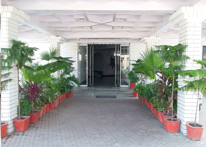 Others 4, Rahi Motel, Hardwar