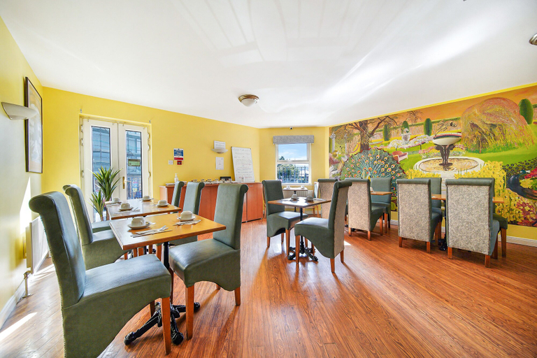 Food & Drinks 5, The Iona Inn, Derry and Strabane