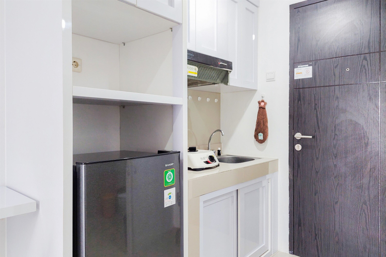 Others 4, Cozy And Well Furnished Studio Baileys Apartment, South Tangerang