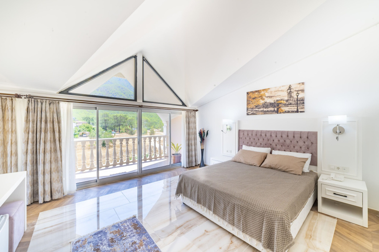 Bedroom 4, Adrasan Beltom Beach Hotel, Kumluca