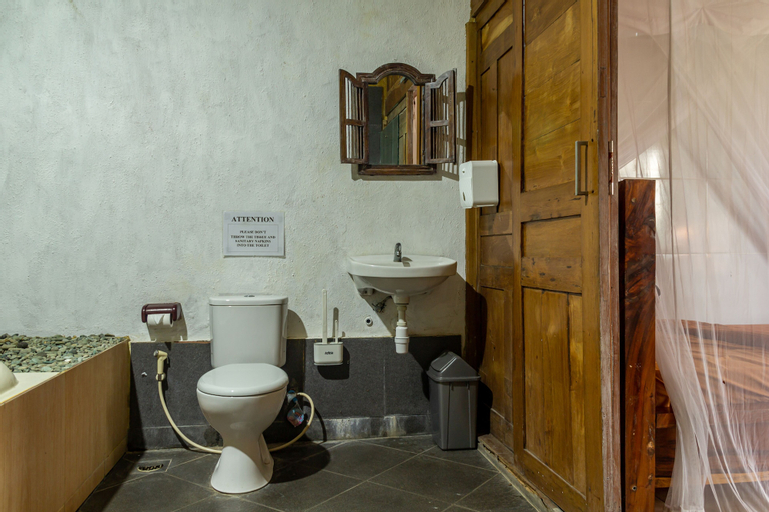 Bathroom 3