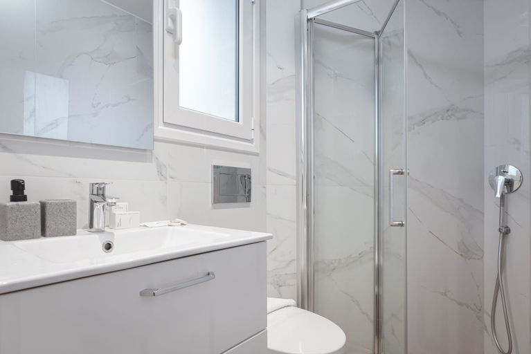 Bathroom 3, Athenian Hillside Residence, Attica
