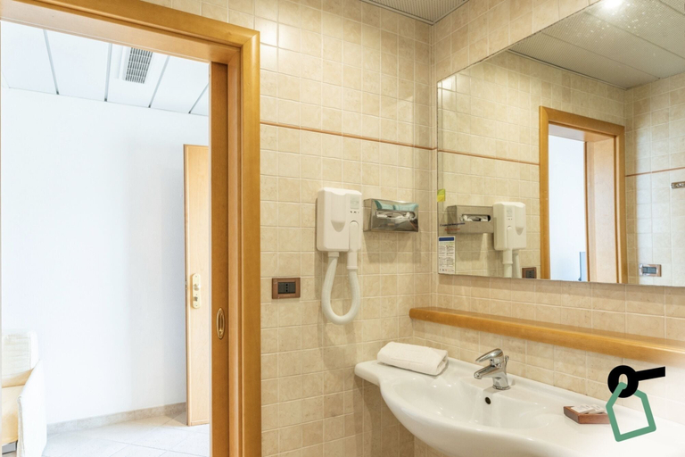 Bathroom 3, Hotiday Leuca Lungomare, Lecce