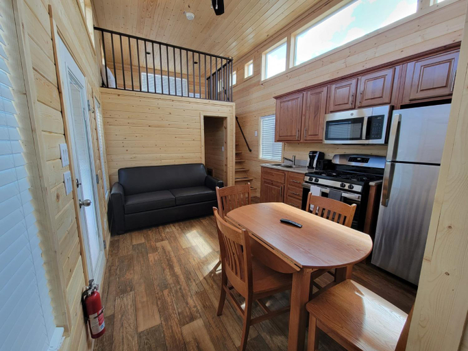 Kitchen 3, 073 Tiny Home nr Grand Canyon South Rim Sleeps 8, Coconino