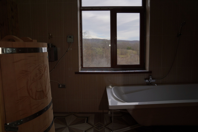 Bathroom 5, zengezurharmonyhotel, İsmayıllı
