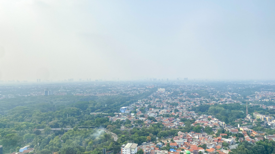 Exterior & Views 4, Minimalist And Homey Studio At Evenciio Margonda Apartment, Depok