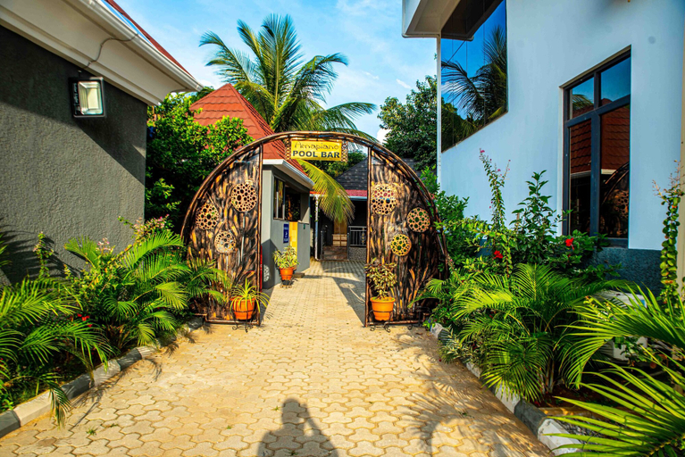 Exterior & Views, OTK'S APARTMENT, AbujaMun
