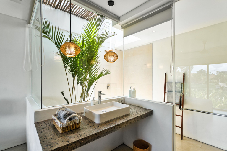 Bathroom 3, Octo 6 Villa by Betterplace, Badung