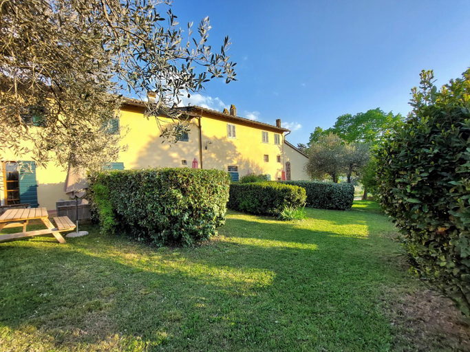 Others 3, CASA PARTINGOLI, Florence