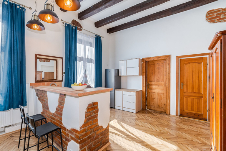 Others 4, Charming Central Apartment, Kraków City
