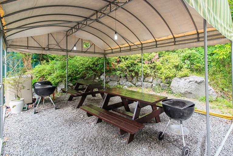 Others 5, Taean (Anmyeondo) Rosemary Pension, Taean