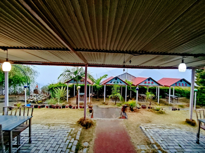 Food & Drinks 4, Pauwa Garden Resort, Bagmati