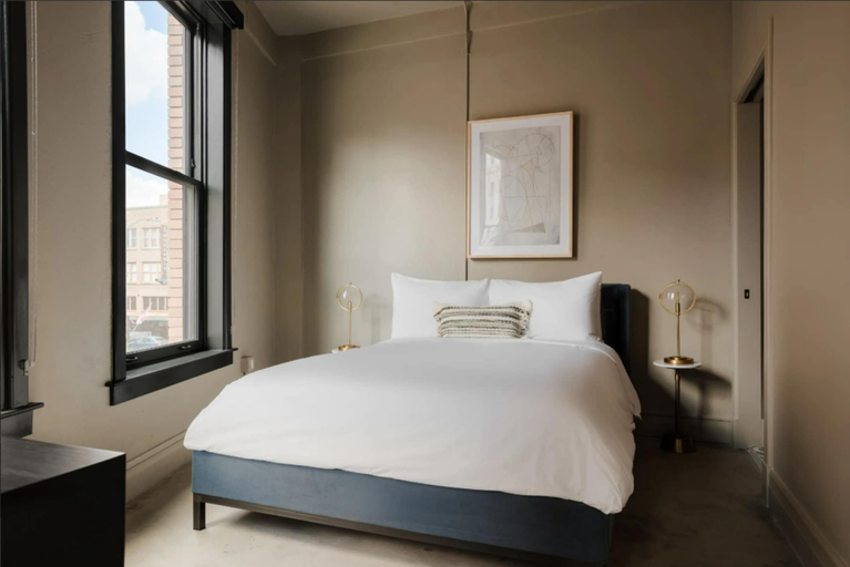 Bedroom 3, La Luz, Bexar