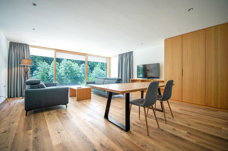 Others 3, Greva Apartments 1, Bolzano