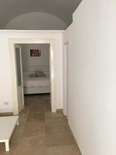 Others 2, B&B LEOPARDI, Bari