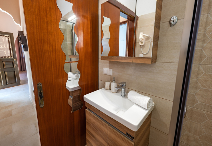 Bathroom 4, La Casa di Volpe, Ionian Islands