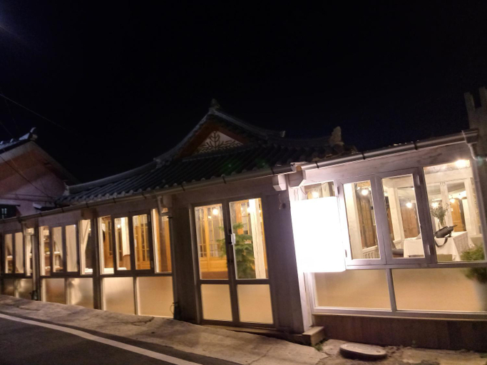 Exterior & Views 1, Hundred Years Hanok, Muan
