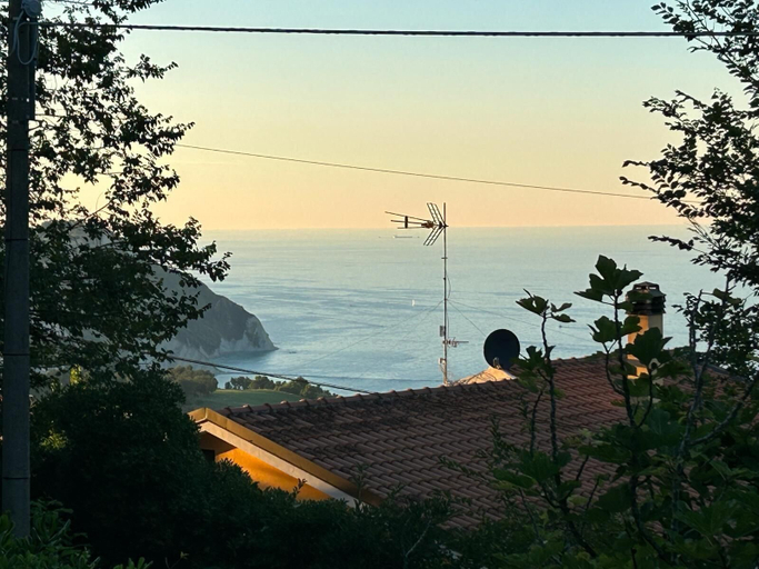 Others 5, Le Relais du Lierre, Ancona